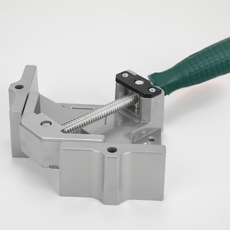 🔥50% discount!! Limited stock🔥Robust and durable right angle clamp at 90°