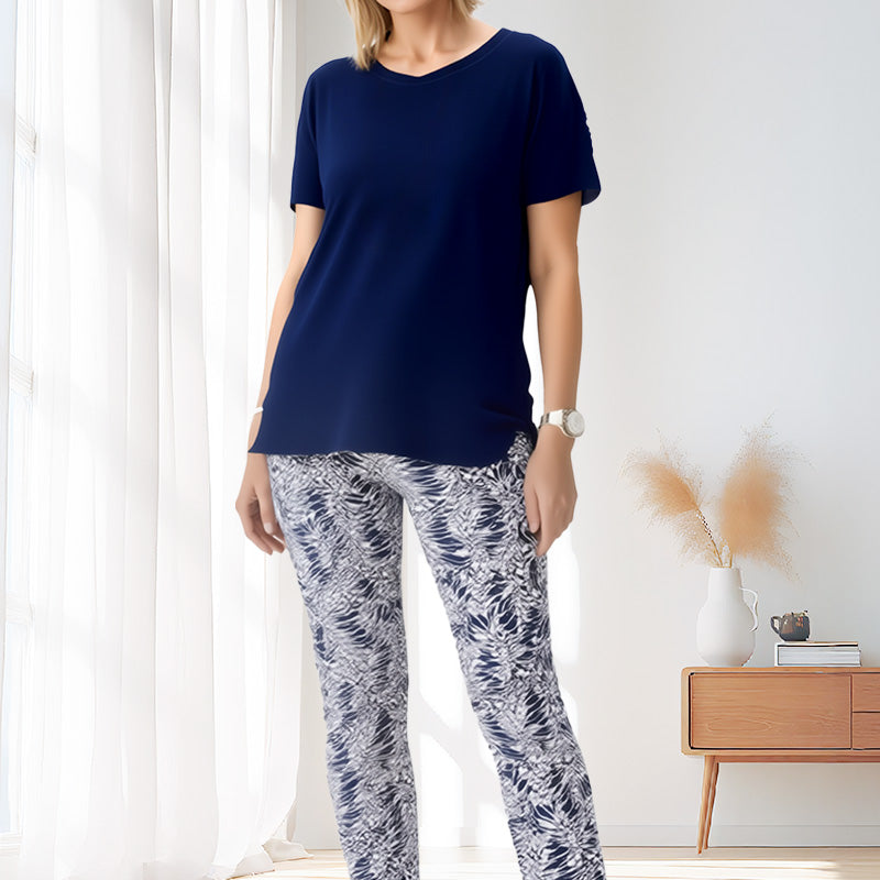 Casual two-piece for women, ideal for holidays