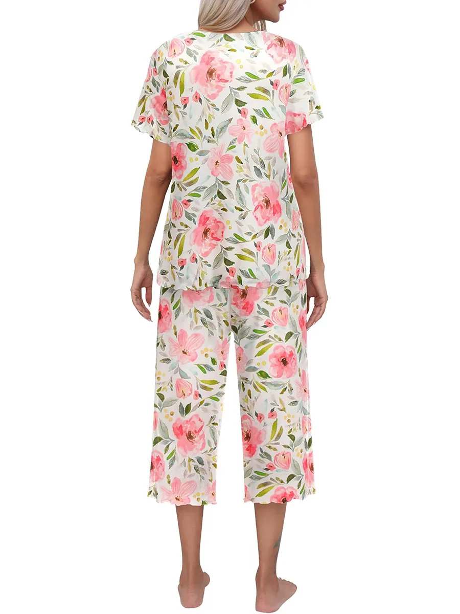 HOT SALE WOMEN'S PRINTED SHORT SLEEVE TOP WITH CAPRI PANTS LOUNGE & SLEEPWEAR SET