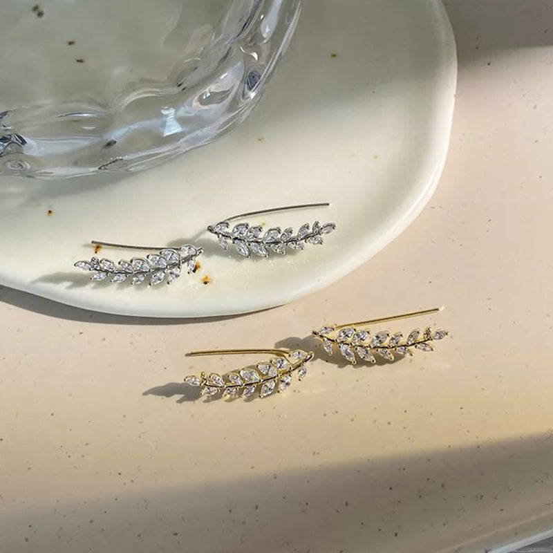 [ideal gift] Elegant Leaf Stud Earrings