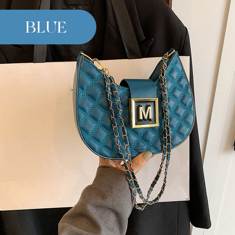 Women’s Quilted Dumpling Design Chain Crossbody Bag