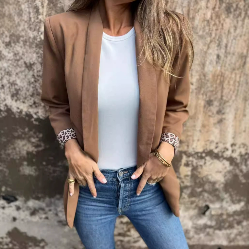 🎁Hot Sale 50% OFF!🎁Women’s Stylish Blazer with Chic Leopard Print Lining!