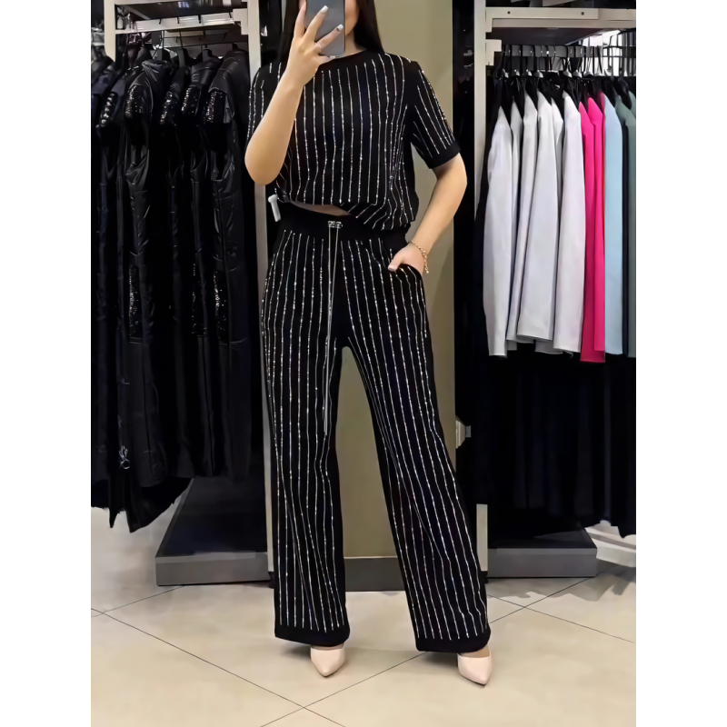 🌸2025 Hot Sale👠Women's Sparkling Rhinestone Striped Knit Two-Piece Set
