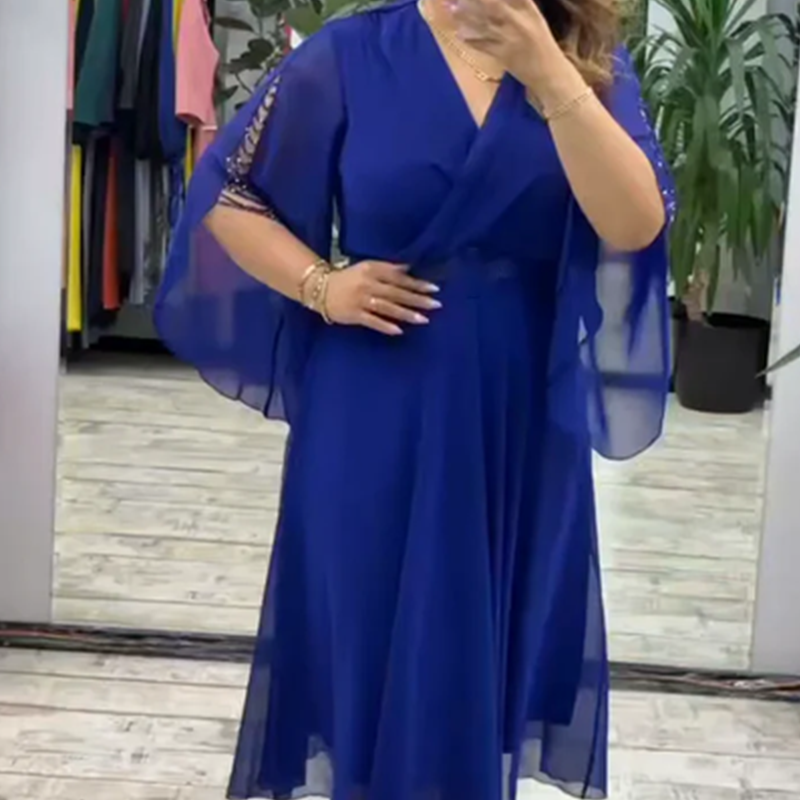 👗Women’s Elegant V-Neck Dress | The V-neck outlines elegance and openness ✨