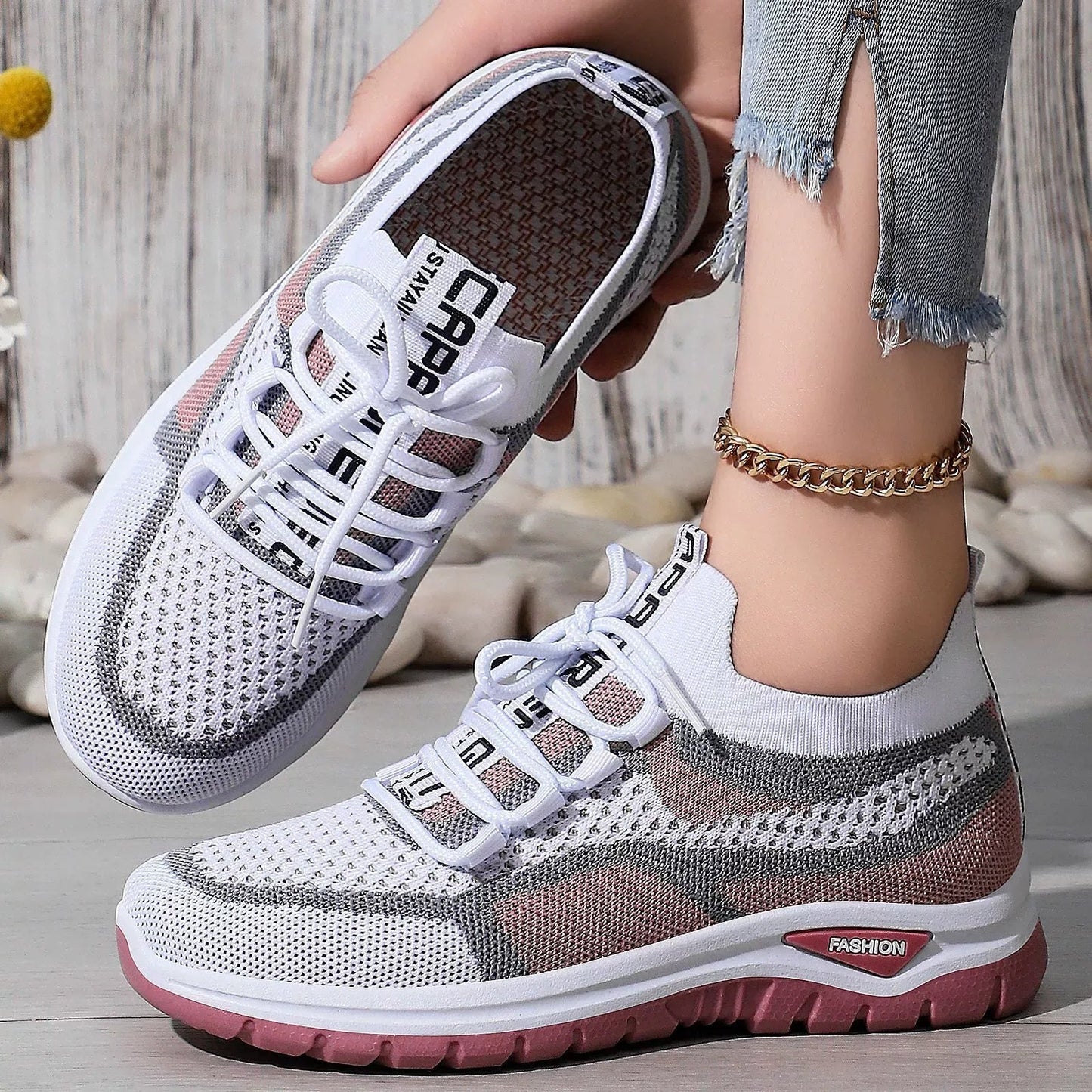 Women’s Casual Lace-Up Running Shoes