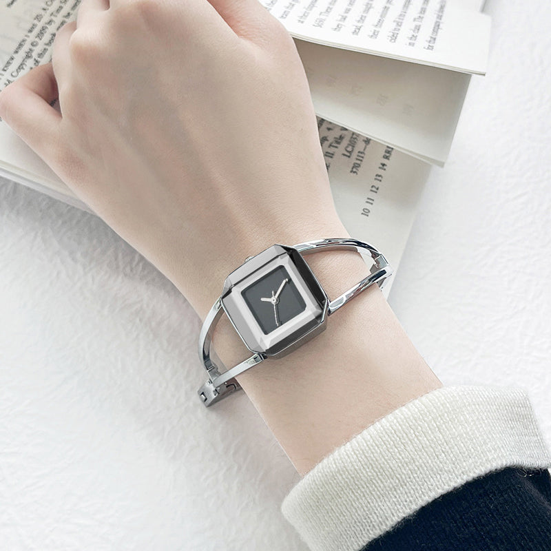🔥New Hot Selling❤️‍🔥Minimalist Fashion Square Dial Quartz Watch