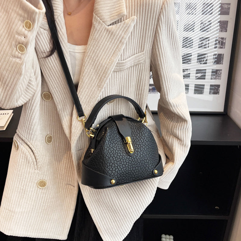 🌼Color-Blocked & Stylish Bag