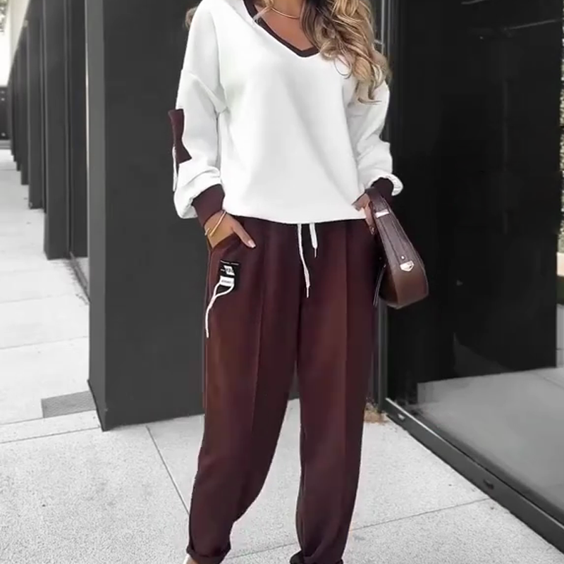 🎁 Hot Sale 49% OFF 🔥Color-Block Pullover Hoodie & Jogger Pants Set
