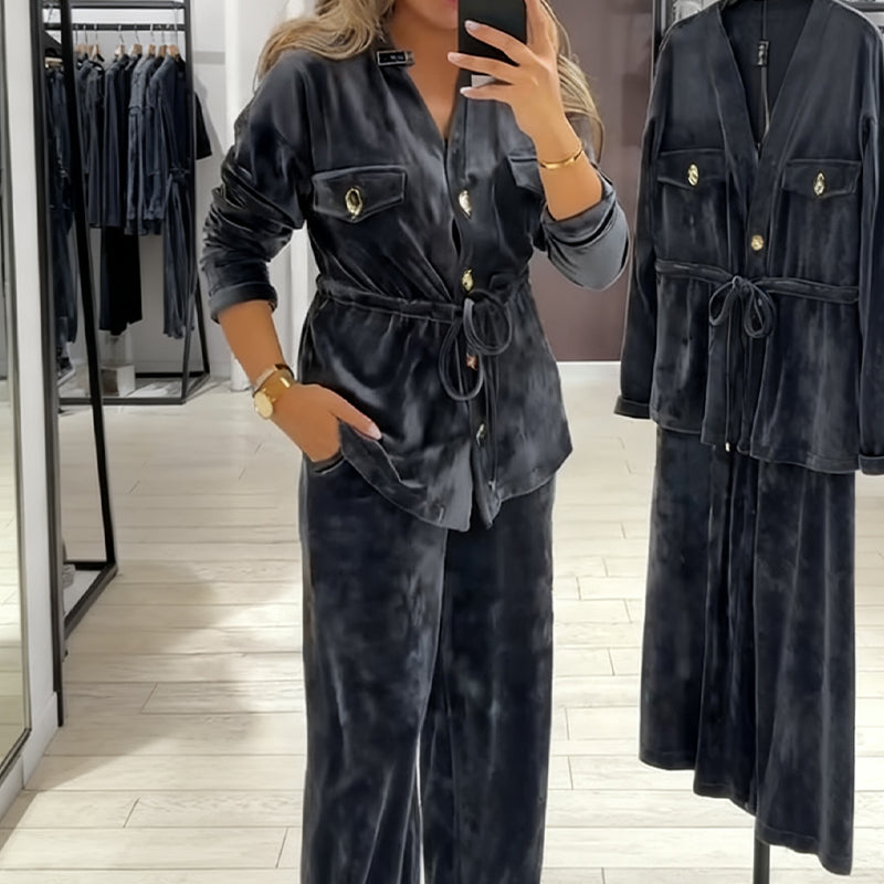 🔥Hot Sale Offers-Women's Warm Button-Up Set (with Pockets)