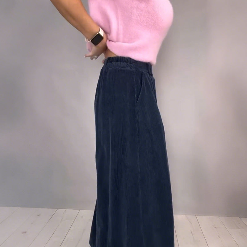 Comfort Chic: Knit Top & Loose Wide-Leg Pants Set