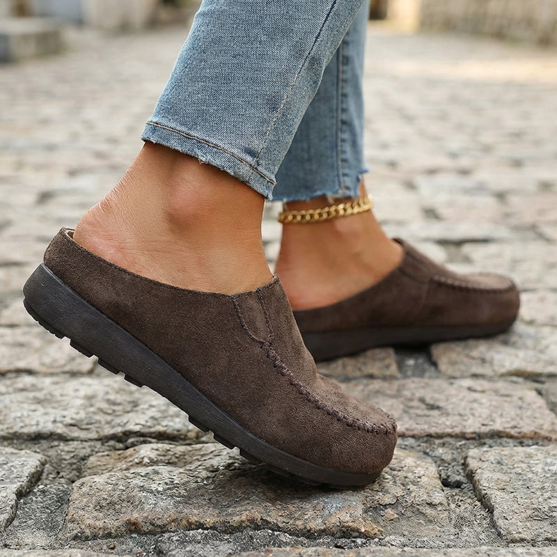 Women's Wide Closed-Toe Mule Slippers