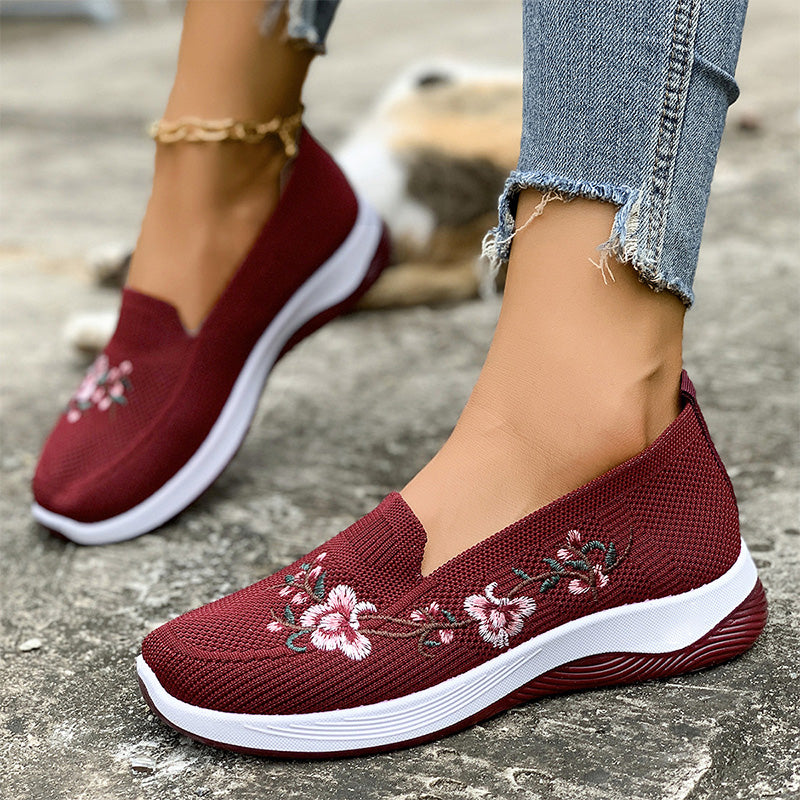 Women's Floral Embroidered Mesh Slip-On Shoes