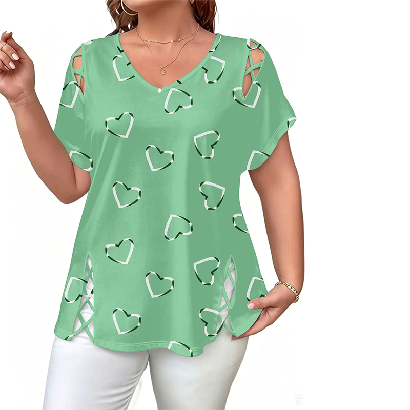 📢📢40% OFF !! ⏰Women’s Heart Print V-Neck Top
