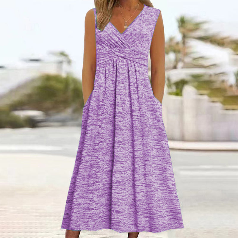 Women's Plus Size Sleeveless V-Neck Dress